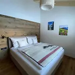 Mountain Apartament *
