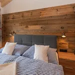 Mountain Apartament *