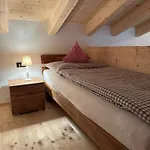 Mountain Apartament Tux